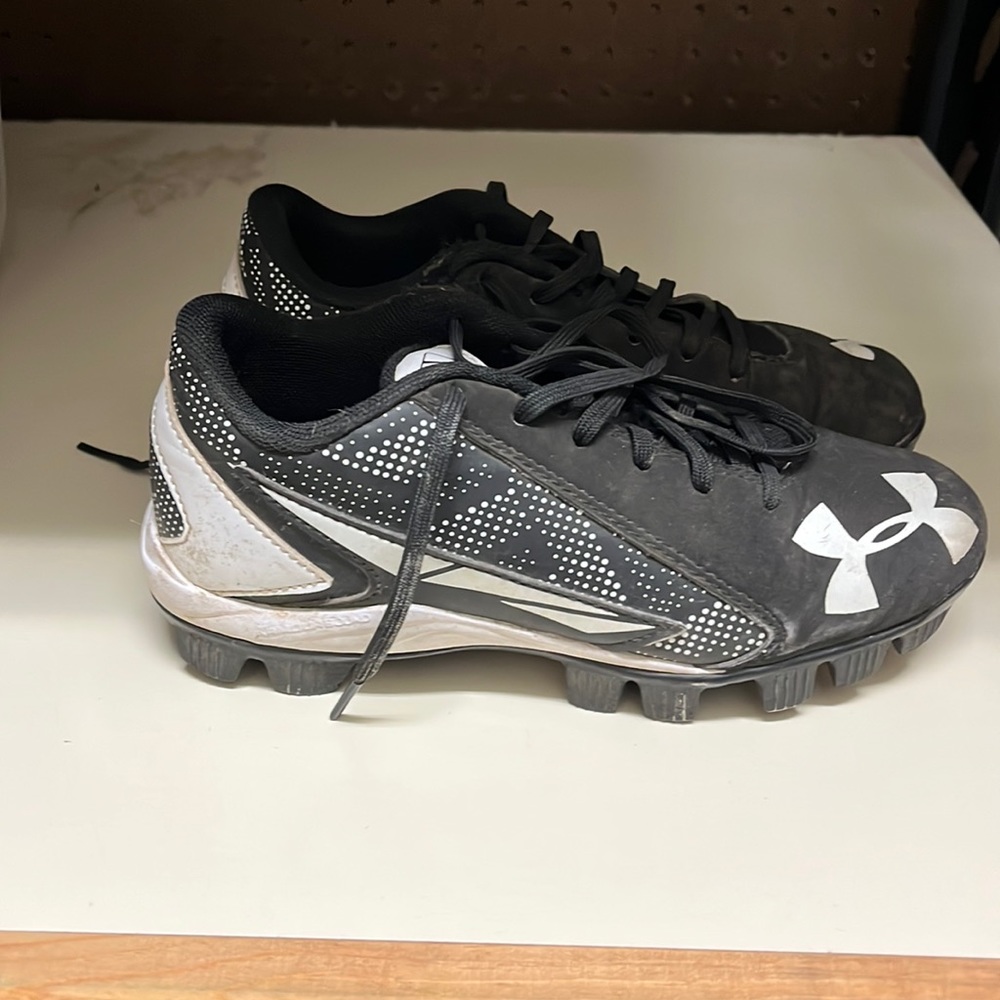 Under Armour Baseball cleats